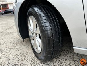 Foto 7 - Chevrolet Onix Onix 1.0 LT R7H manual