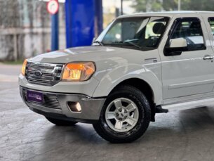 Foto 2 - Ford Ranger (Cabine Dupla) Ranger XLT 4x2 3.0 (Cab Dupla) manual