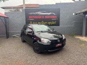 Foto 2 - Toyota Etios Hatch Etios X 1.3 (Flex) manual