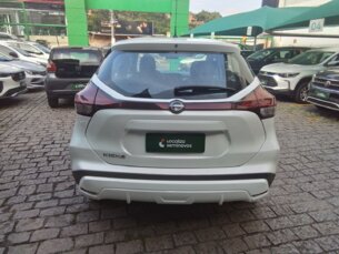 Foto 4 - NISSAN Kicks Kicks 1.6 Active CVT automático