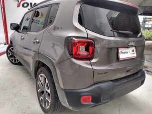Foto 9 - Jeep Renegade Renegade 1.8 Longitude (Aut) automático