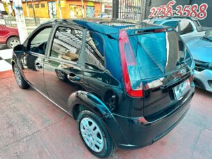 Foto 8 - Ford Fiesta Hatch Fiesta Hatch Rocam 1.0 (Flex) manual