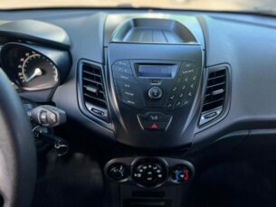 Foto 9 - Ford New Fiesta Hatch New Fiesta S 1.5 16V manual