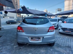 Foto 5 - Chevrolet Onix Onix 1.0 Joy SPE/4 manual