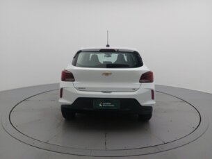 Foto 4 - Chevrolet Onix Onix 1.0 LT manual