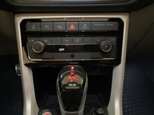 Foto 9 - Volkswagen T-Cross T-Cross 1.4 250 TSI Highline (Aut) automático