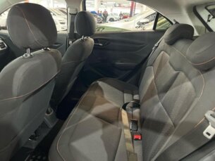 Foto 8 - Chevrolet Onix Onix 1.0 LT SPE/4 manual