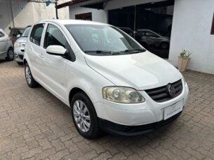 Foto 8 - Volkswagen Fox Fox 1.0 8V (Flex) 4p manual