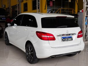 Foto 9 - Mercedes-Benz Classe B Classe B 200 1.6 Turbo Sport automático