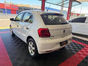 Foto 8 - Volkswagen Gol Gol 1.6 MSI Trendline (Flex) manual