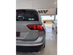 Foto 3 - Volkswagen Tiguan Tiguan Allspace 1.4 250 TSI automático