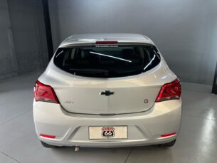 Foto 5 - Chevrolet Onix Onix 1.0 (Flex) manual