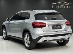 Foto 2 - Mercedes-Benz GLA GLA 200 Advance automático
