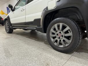 Foto 4 - Fiat Strada Strada 1.8 CD Adventure manual