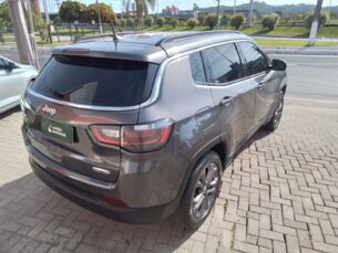 Foto 5 - Jeep Compass Compass 1.3 T270 Longitude automático
