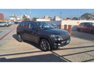 Foto 3 - Jeep Compass Compass 1.3 T270 Longitude automático