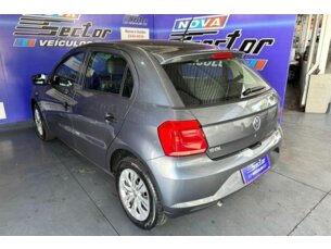 Foto 6 - Volkswagen Gol Gol 1.0 manual
