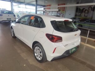 Foto 4 - Chevrolet Onix Onix 1.0 LT manual