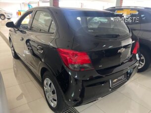Foto 7 - Chevrolet Onix Onix 1.4 LT SPE/4 manual
