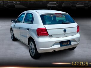 Foto 4 - Volkswagen Gol Gol 1.0 manual