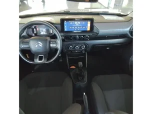 Foto 8 - Citroën C3 C3 1.0 Live Pack manual
