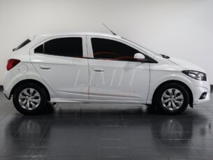 Foto 5 - Chevrolet Onix Onix 1.0 LT SPE/4 manual