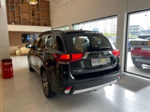 Foto 7 - Mitsubishi Outlander Outlander GT 4WD 3.0 V6 (Aut) automático