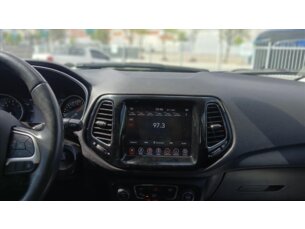 Foto 10 - Jeep Compass Compass 2.0 Limited (Aut) automático