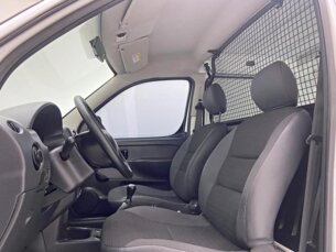 Foto 6 - Peugeot Partner Partner 1.6 Furgão manual