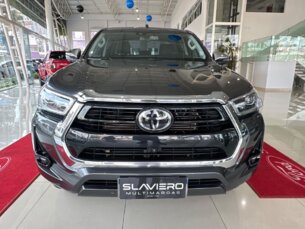 Foto 3 - Toyota Hilux Cabine Dupla Hilux CD 2.8 TDI SRX 4WD automático