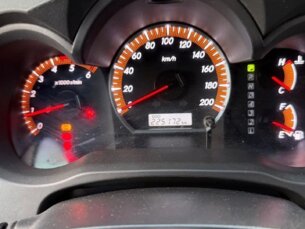 Foto 5 - Toyota Hilux Cabine Dupla Hilux 3.0 TDI 4x4 CD SRV (Aut) automático