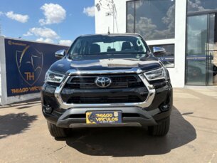 Foto 5 - Toyota Hilux Cabine Dupla Hilux 2.8 TDI CD SRX 4x4 (Aut) automático
