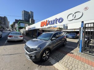 Volkswagen T-Cross T-Cross 1.0 200 TSI Comfortline (Aut)