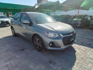 Foto 3 - Chevrolet Onix Onix 1.0 LT manual