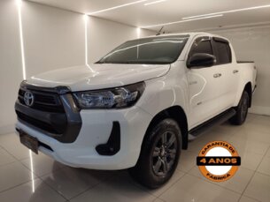 Foto 1 - Toyota Hilux Cabine Dupla Hilux CD 2.8 TDI SR 4WD automático