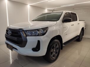 Foto 2 - Toyota Hilux Cabine Dupla Hilux CD 2.8 TDI SR 4WD automático