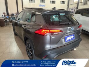 Foto 10 - Toyota Corolla Cross Hybrid Corolla Cross 1.8 XRX Hybrid CVT automático