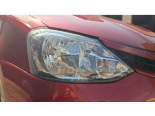 Foto 3 - Toyota Etios Hatch Etios X 1.3 (Flex) (Aut) automático