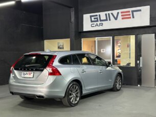 Foto 3 - Volvo V60 V60 2.0 T5 Drive-E Kinetic automático