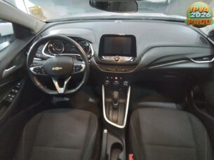 Foto 8 - Chevrolet Onix Onix 1.0 Turbo LTZ (Aut) automático