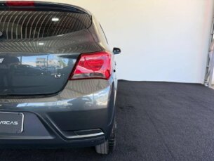 Foto 7 - Chevrolet Onix Onix 1.0 LT SPE/4 manual