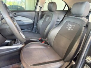 Foto 9 - Chevrolet Onix Onix 1.0 LT SPE/4 manual