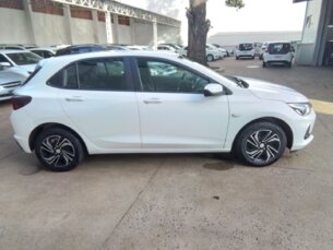 Foto 7 - Chevrolet Onix Onix 1.0 LT manual