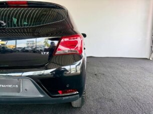 Foto 7 - Chevrolet Onix Onix 1.4 LTZ SPE/4 (Aut) automático