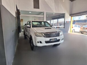 Foto 3 - Toyota Hilux Cabine Dupla Hilux 2.7 4x4 CD STD (Flex) automático