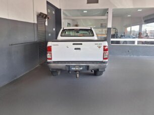 Foto 4 - Toyota Hilux Cabine Dupla Hilux 2.7 4x4 CD STD (Flex) automático