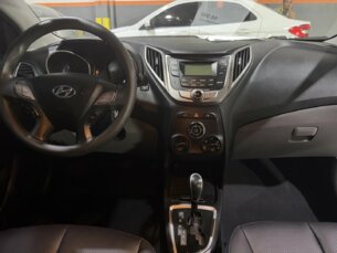 Foto 9 - Hyundai HB20S HB20S 1.6 Comfort Plus (Aut) automático