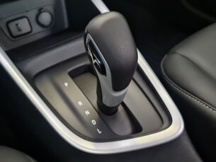 Foto 6 - Chevrolet Onix Plus Onix Plus 1.0 Turbo LTZ (Aut) automático