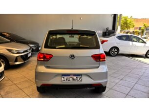 Foto 5 - Volkswagen Fox Fox 1.6 MSI Comfortline (Flex) manual