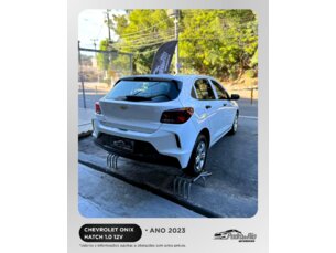 Foto 7 - Chevrolet Onix Onix 1.0 manual